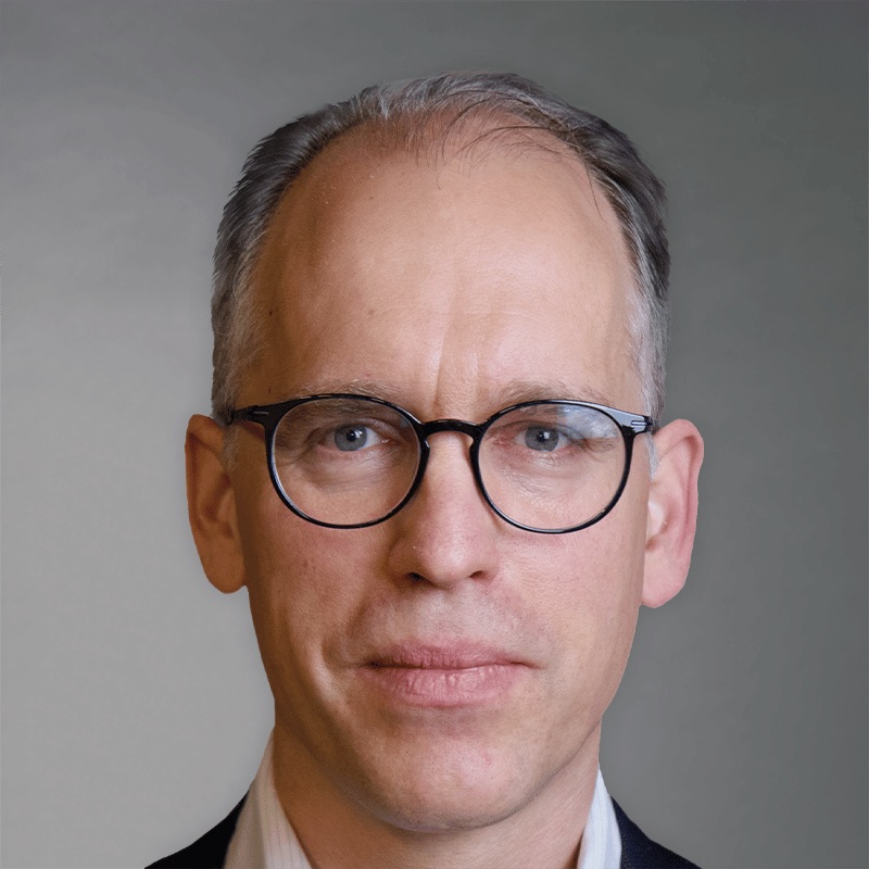 Headshot of Daniel Rosenthal